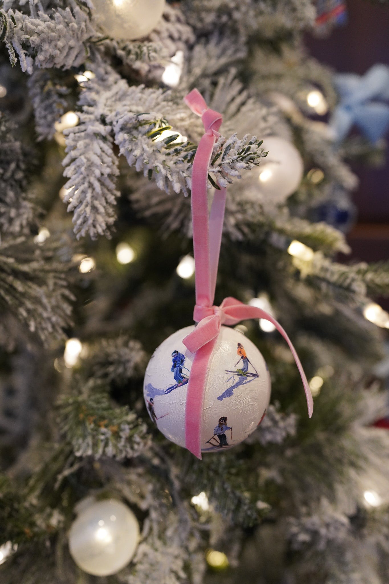 Oil Paint Ornament 8